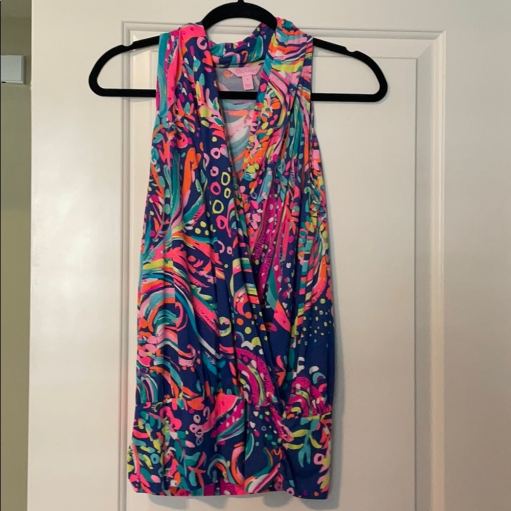 Lilly Pulitzer wrap top (size small)